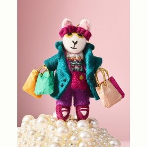 Busy Bunny Wool Ornament Felt Critter Hobbies Shopping/ Shopper NEW